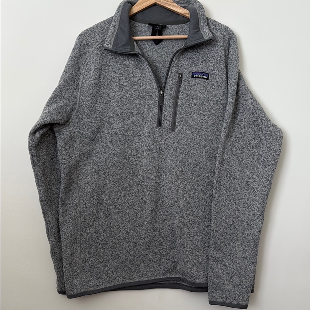 Patagonia Men's Gray Quarter-Zip Sweater